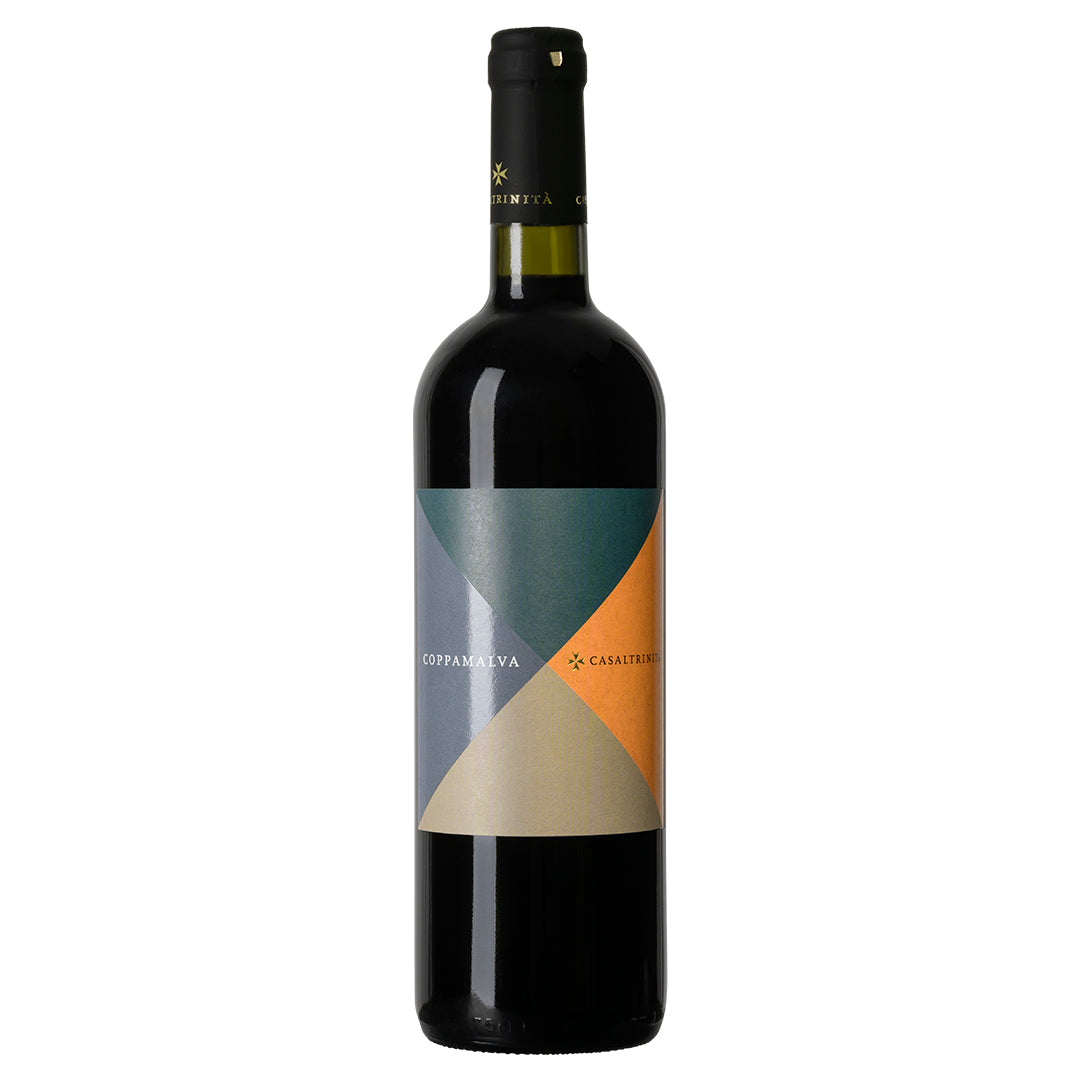 Coppamalva – blend van Nero di Troia en Cabernet Franc uit Puglia – fles op witte achtergrond