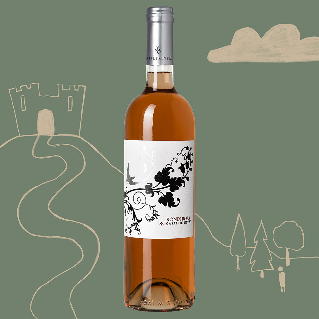 Rondirosa – rosé wijn van Nero di Troia uit Puglia – sfeerbeeld met fles van Casaltrinità