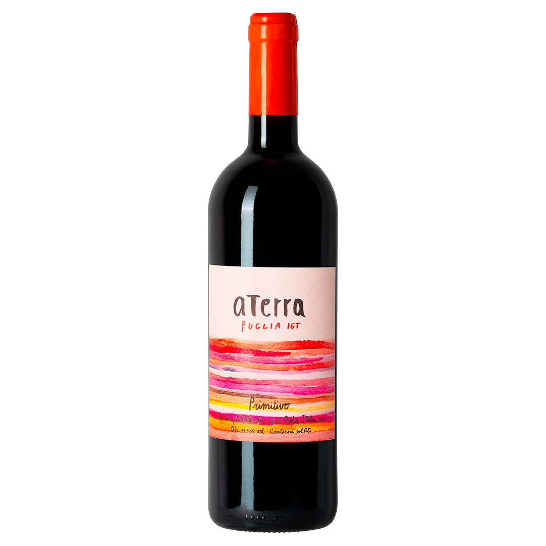 aTerra Primitivo – lichte rode wijn uit Puglia – fles op witte achtergrond