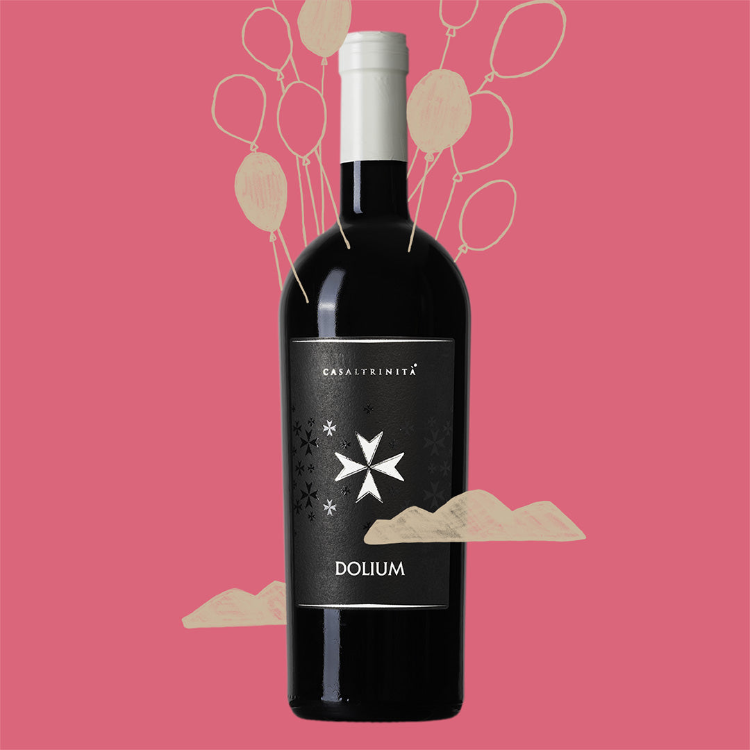 Dolium – elegante Nero di Troia wijn uit Puglia – sfeerbeeld met amfoorwijn van Casaltrinità